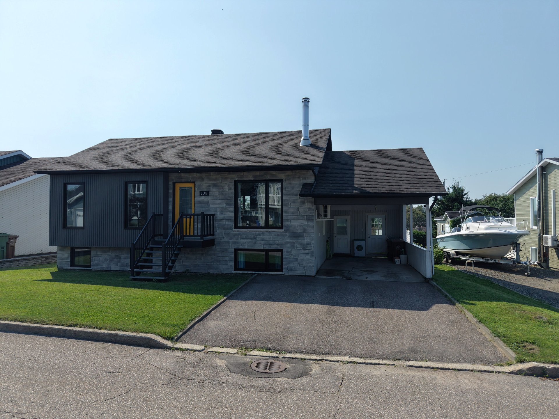 2502 Rue des Frênes — photo 2