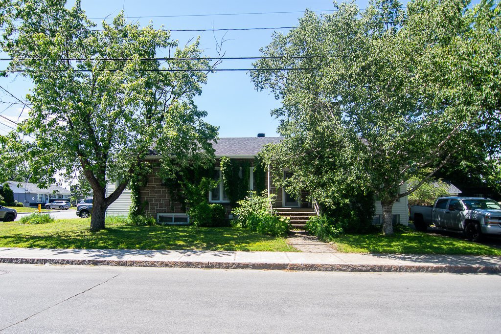 534-540 Boul. St-Jude — photo 1
