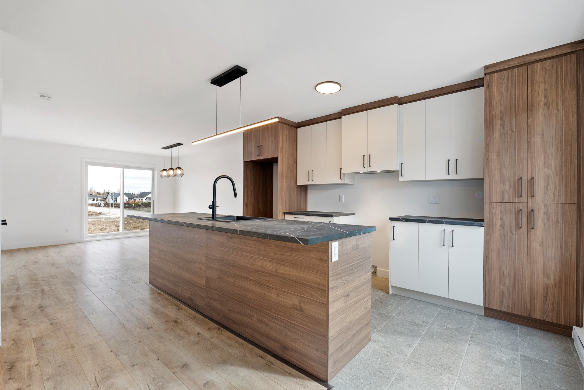 3050 Rue de la Céramique — photo 3
