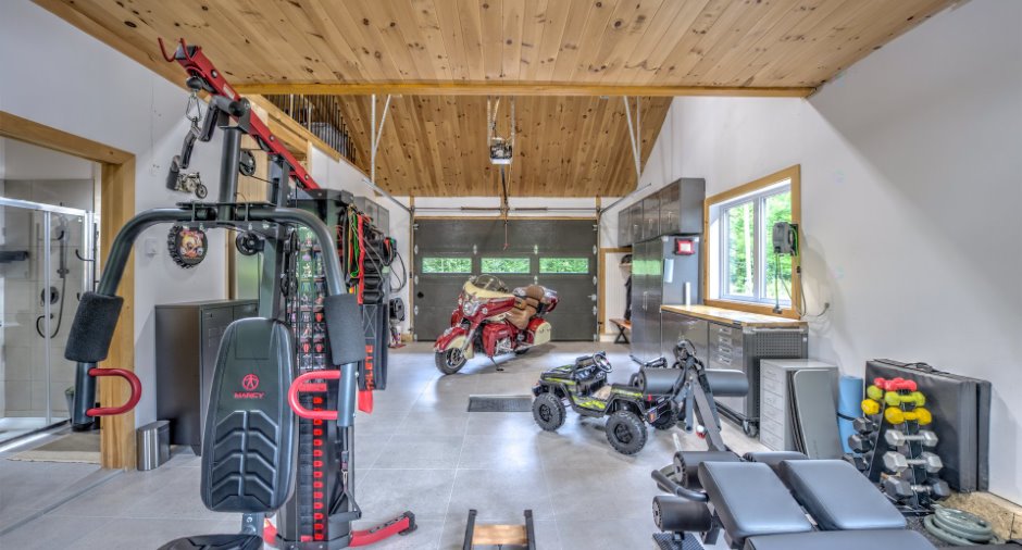 Garage