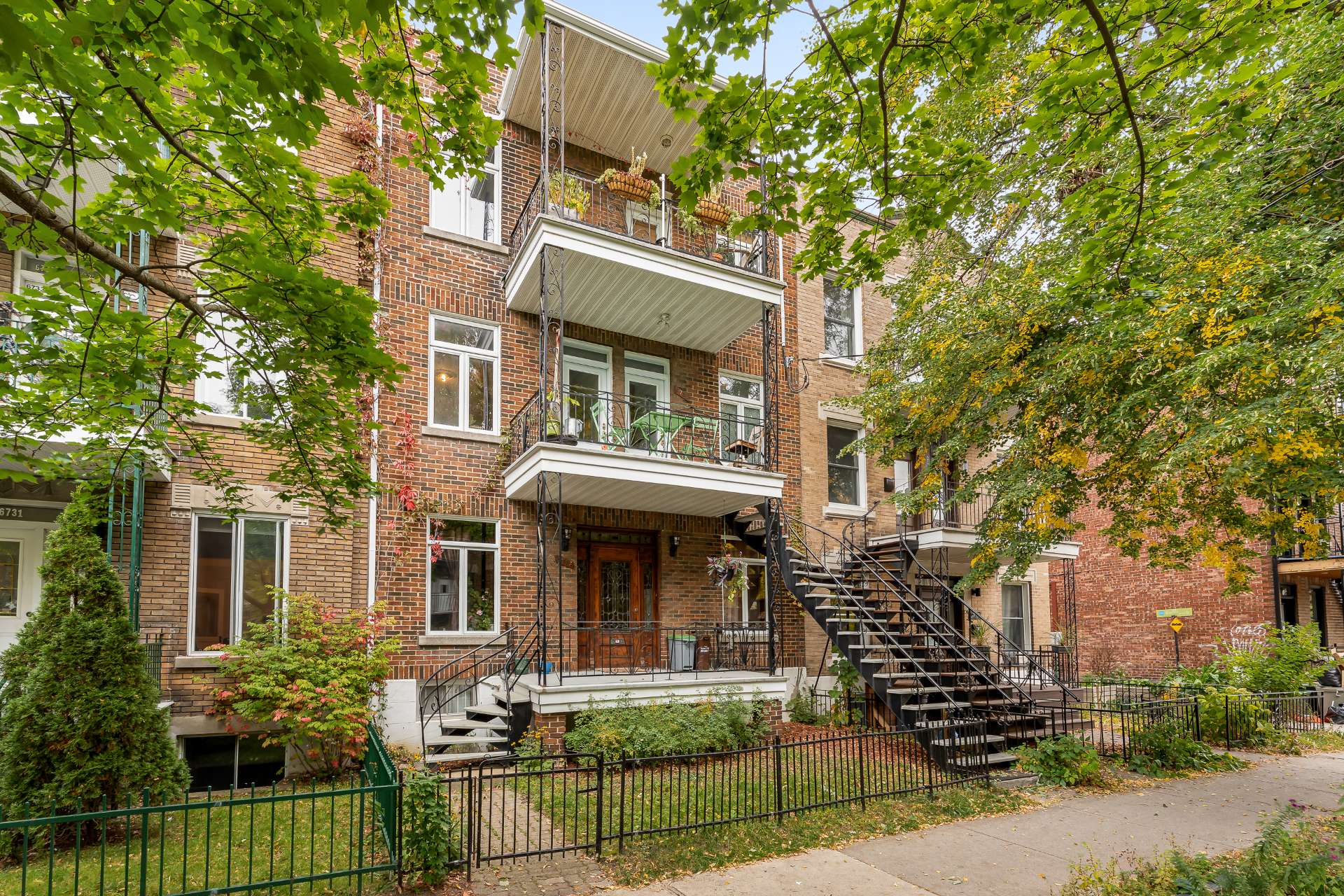 6723-27 Rue De Normanville — photo 1