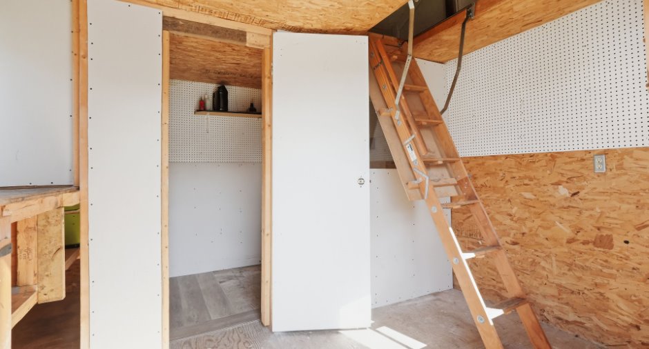 Shed