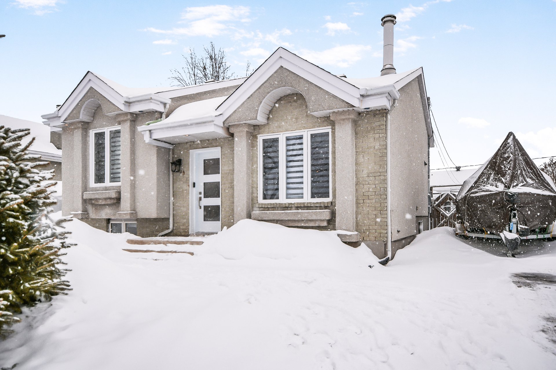 Maison de plain-pied à vendre, Boisbriand