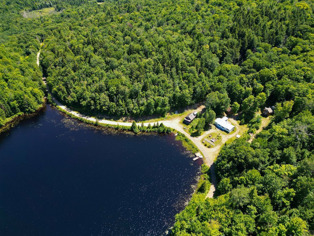 103Z Ch. du Lac-aux-Loups — photo 1
