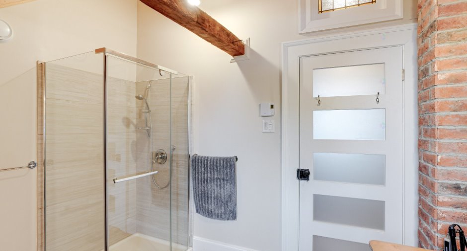 Salle de bains attenante à la CCP