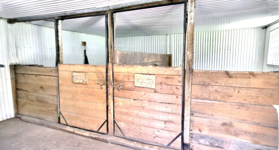 Stable