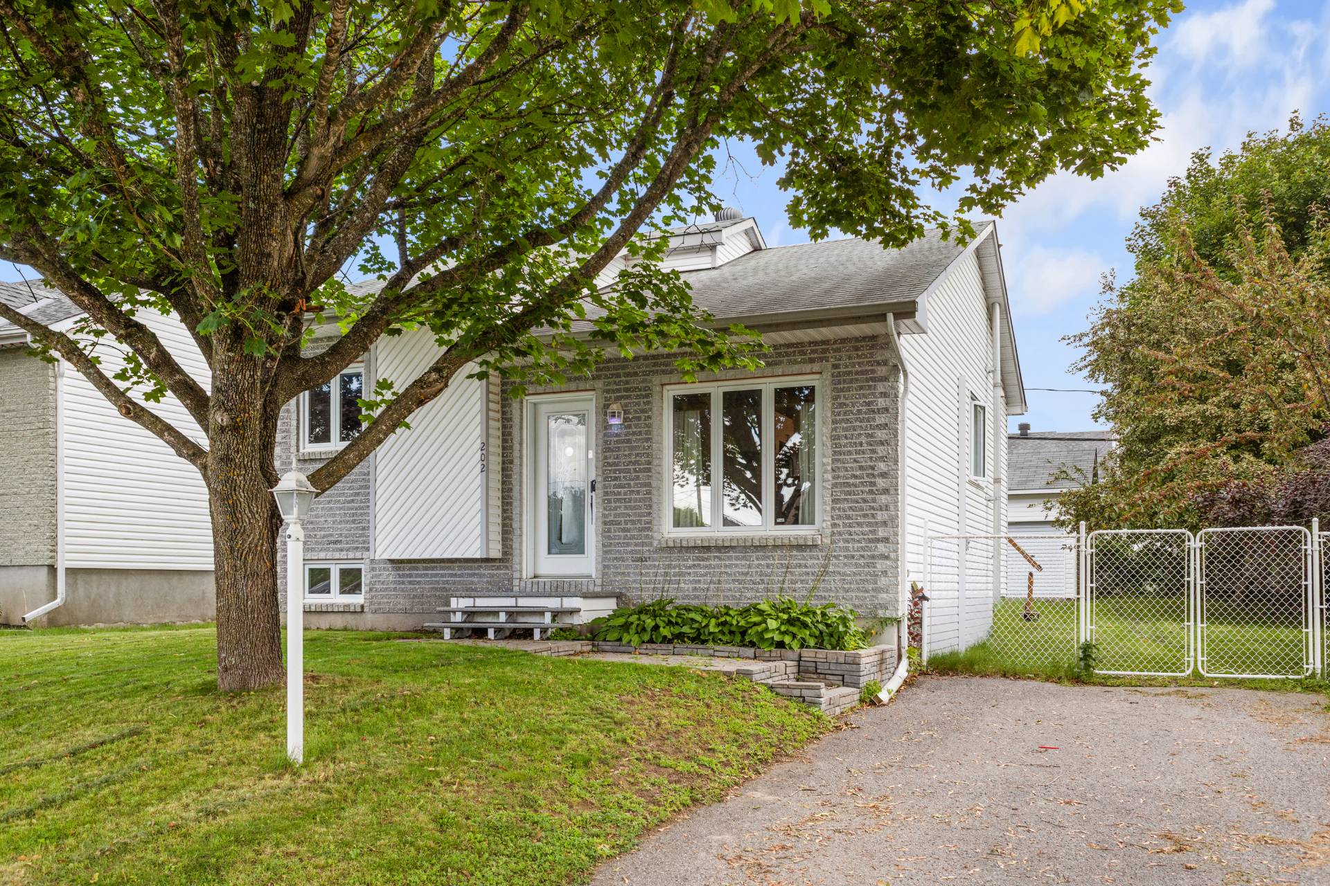 202 Rue des Aralies — photo 2