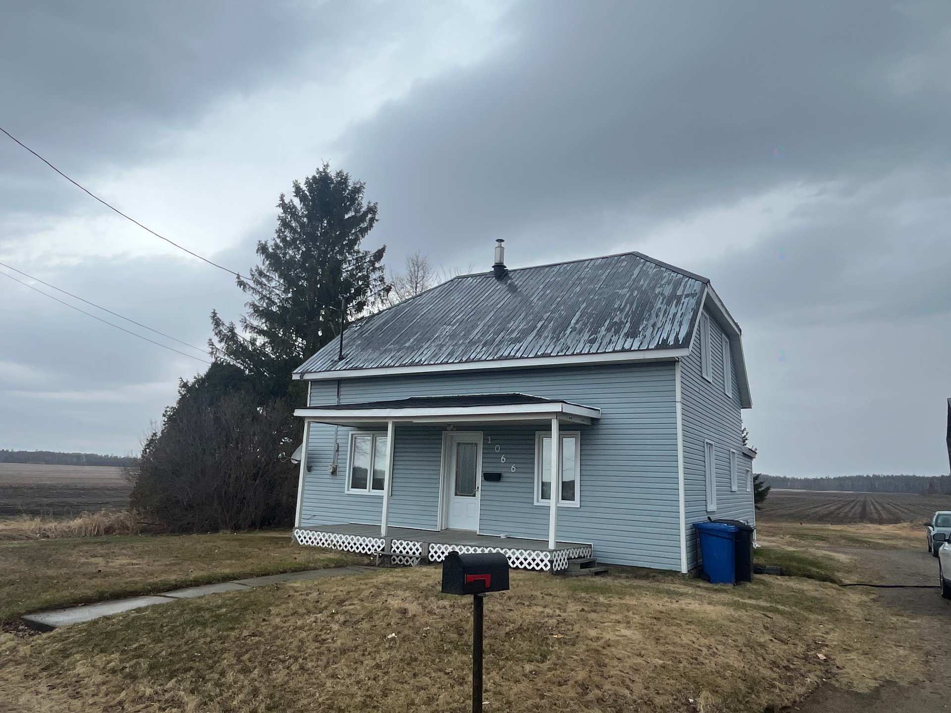 1066 Route 169 — photo 1