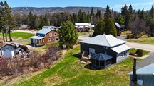 Maison à vendre à La Malbaie — 543, Chemin des Loisirs (photo 2)