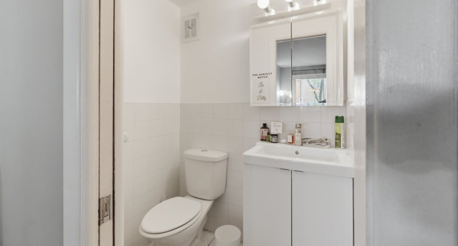 Salle de bains attenante à la CCP