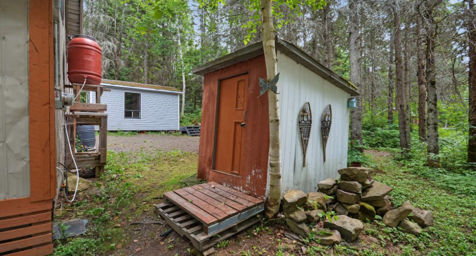 Shed