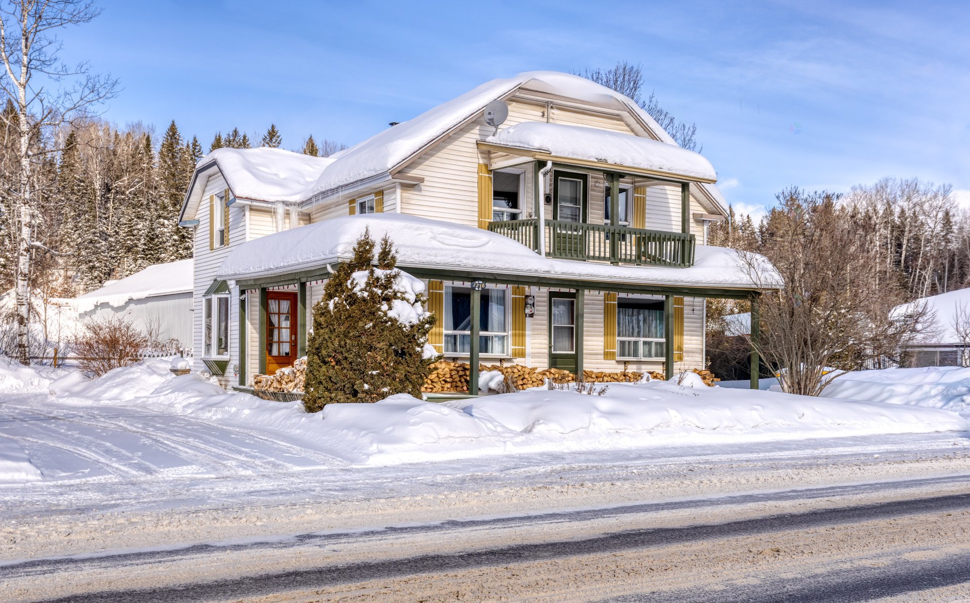 Two or more storey for sale, Saint-Côme