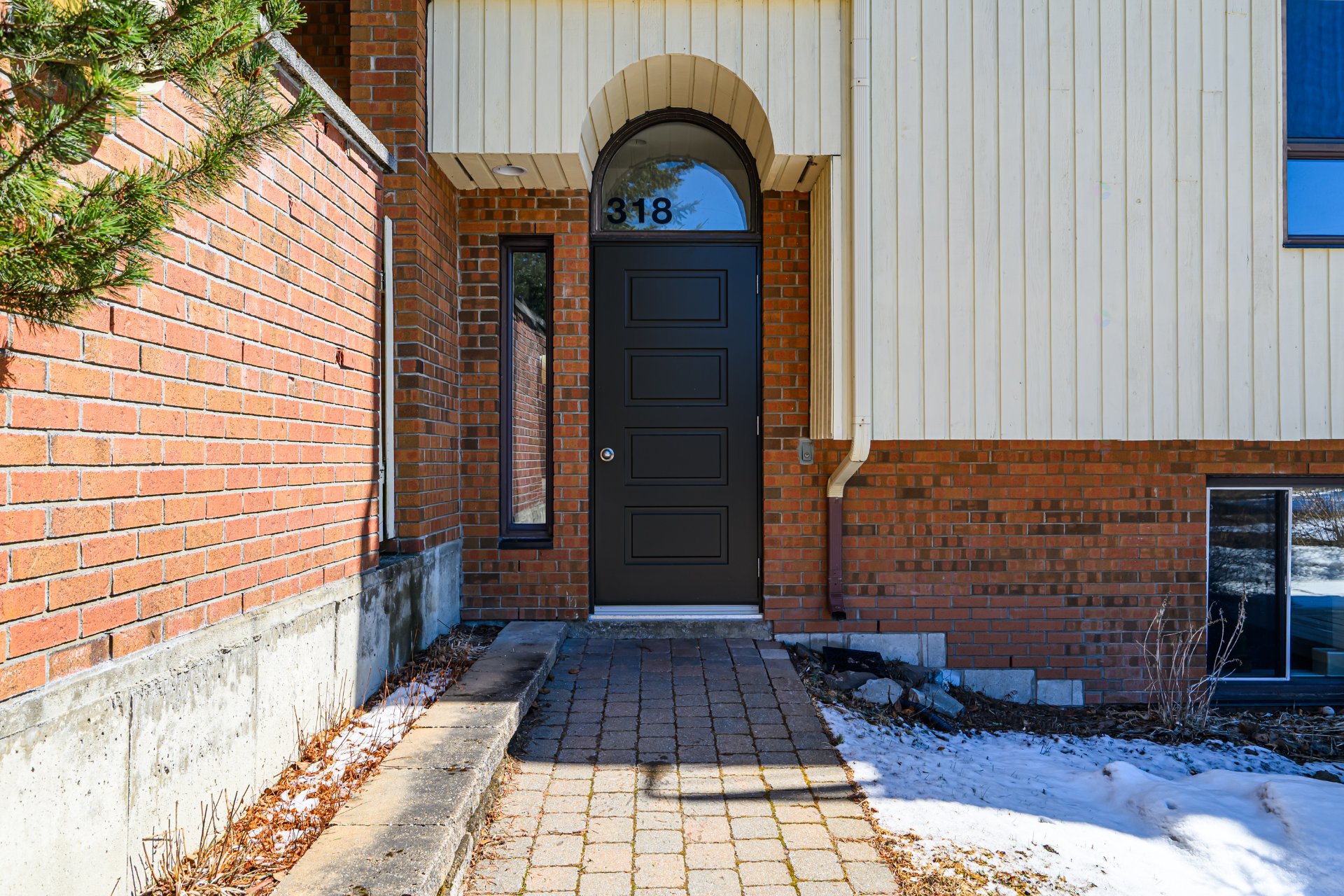 Entrée extérieure