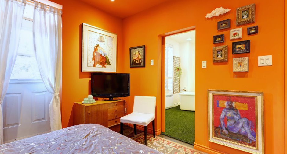 Primary bedroom