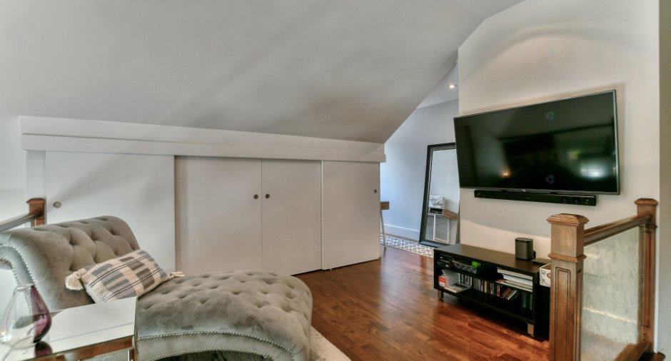 Mezzanine