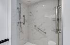 Salle de bains attenante à la CCP