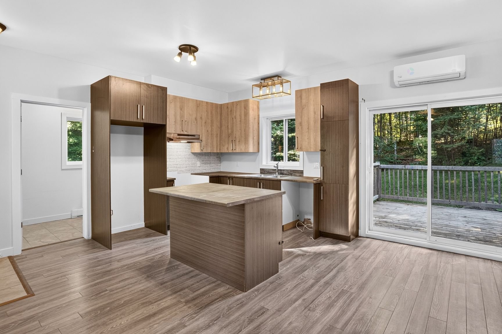 11-13 Rue du Petit-Ruisseau — photo 2