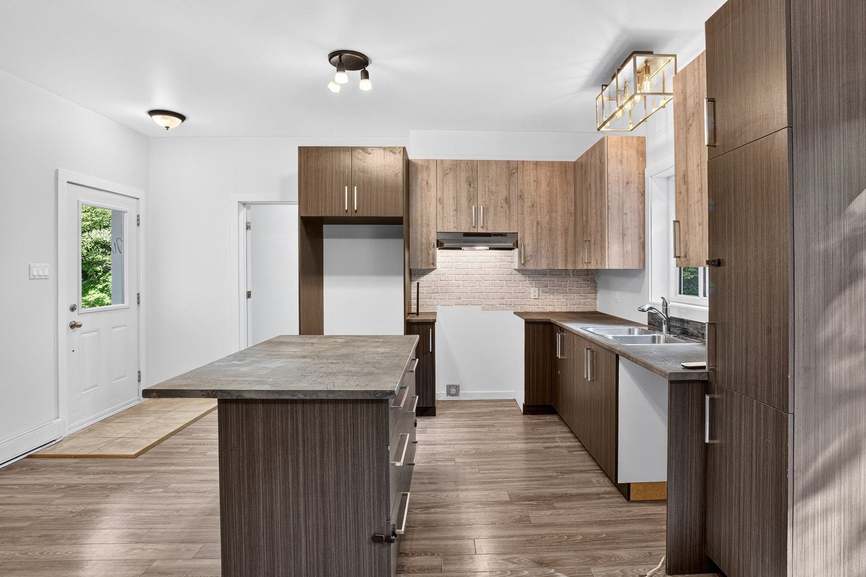 11-13 Rue du Petit-Ruisseau — photo 3