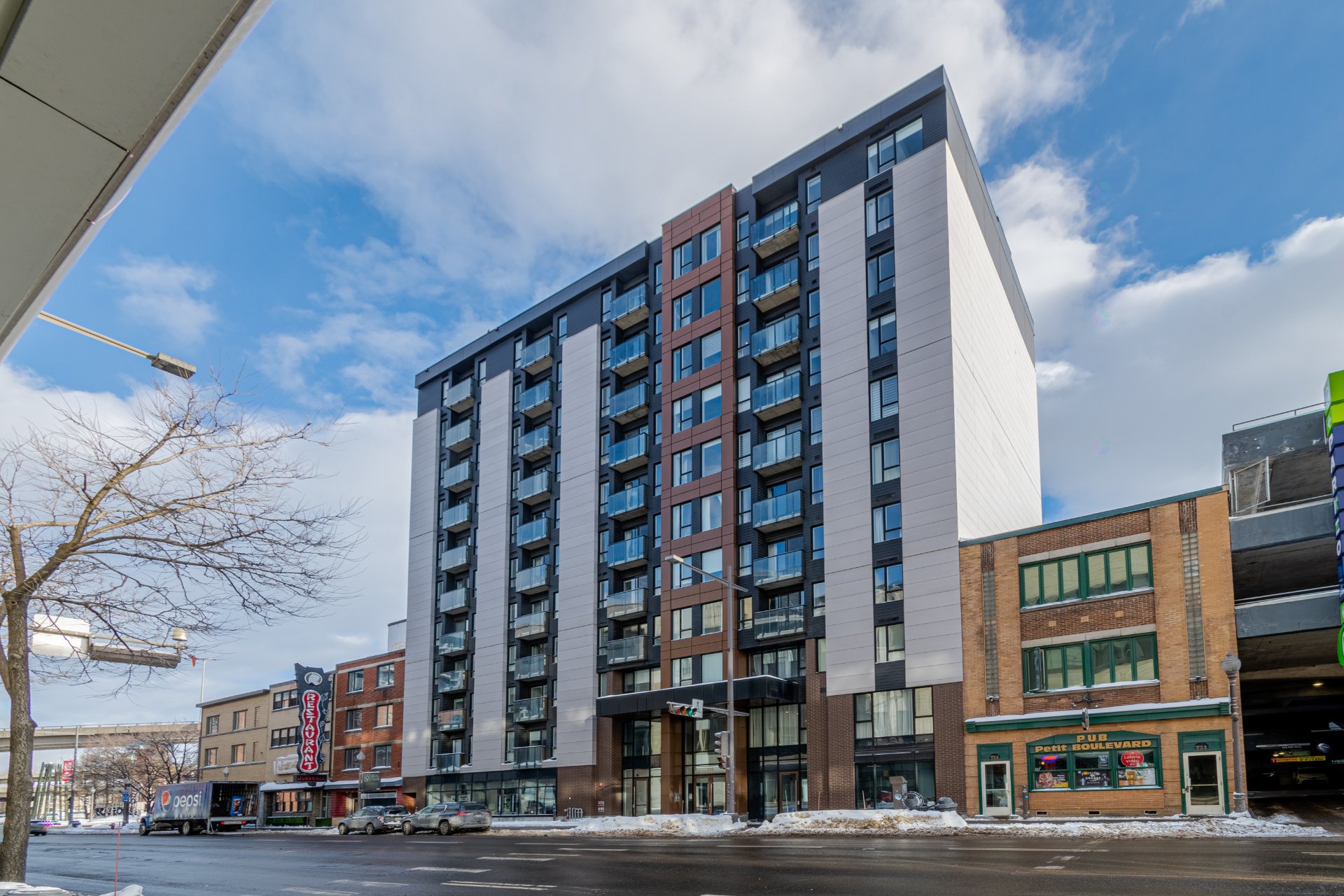 735 Boul. Charest E. (#1007) — photo 2