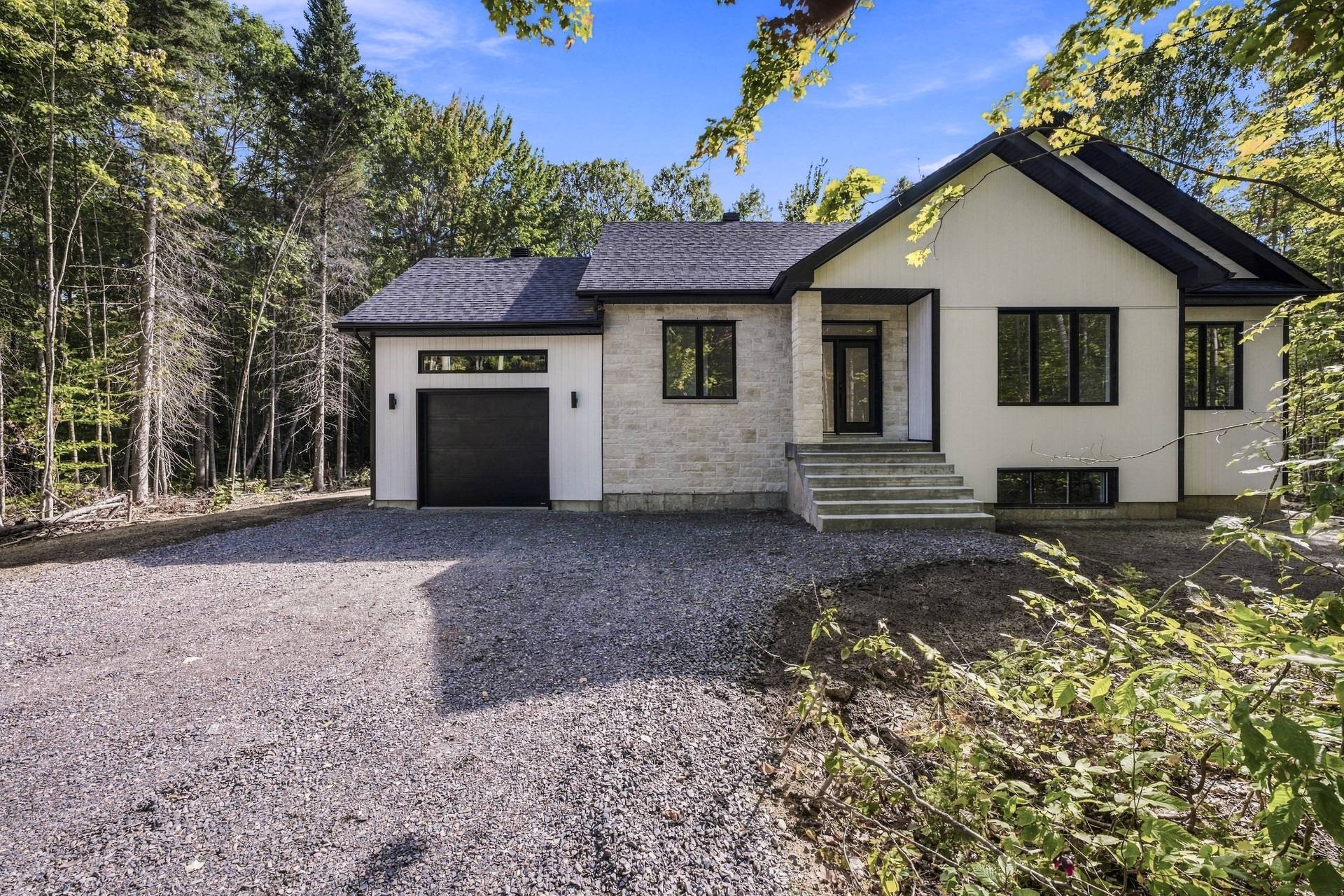4709 Ch. du Lac-Morgan — photo 2