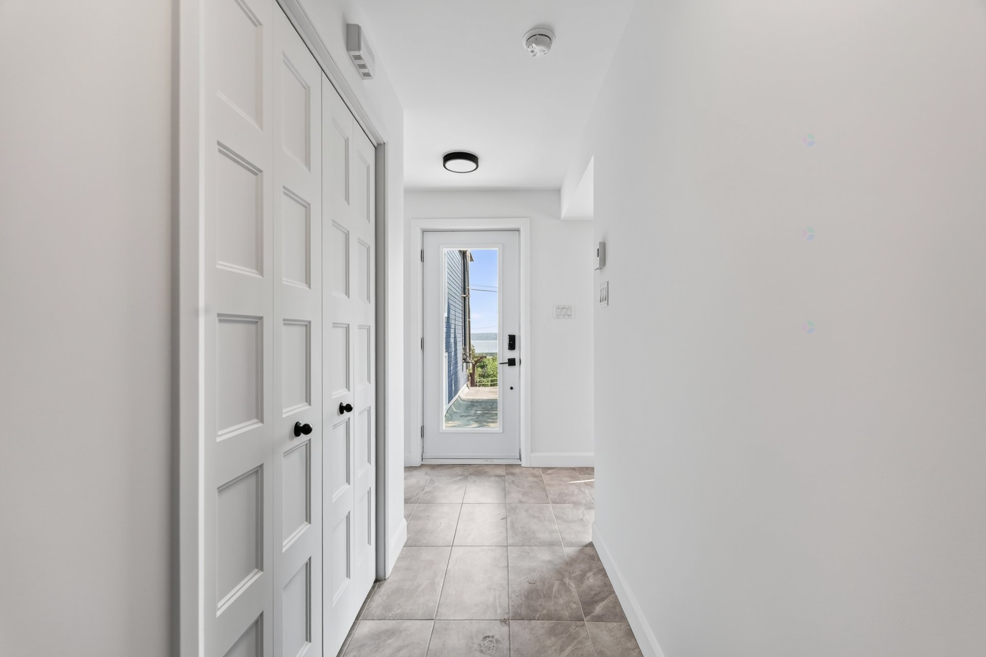 92 Rue Laplante — photo 2