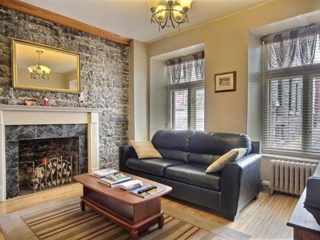 19 Rue Ste-Angèle — photo 3