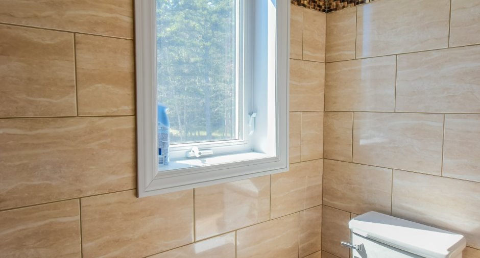 Ensuite bathroom