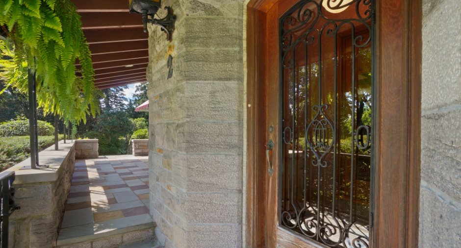 Entrée extérieure