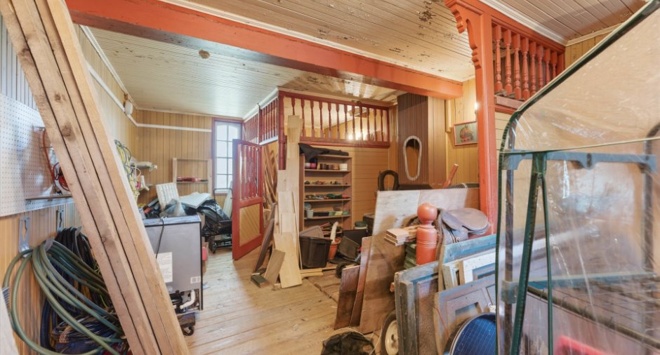 Garage