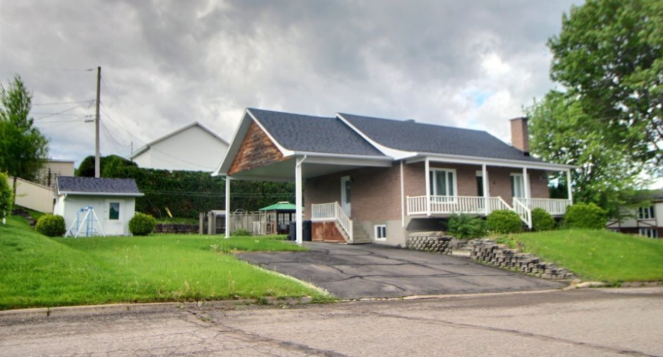 Façade