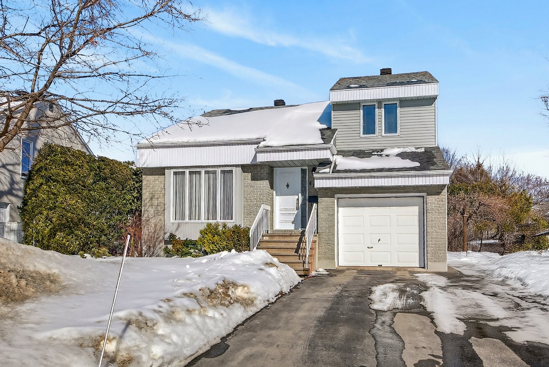 Maison à étages à vendre, Boisbriand