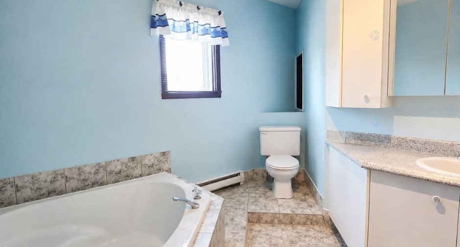 Salle de bains attenante à la CCP