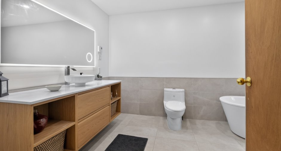 Salle de bains attenante à la CCP