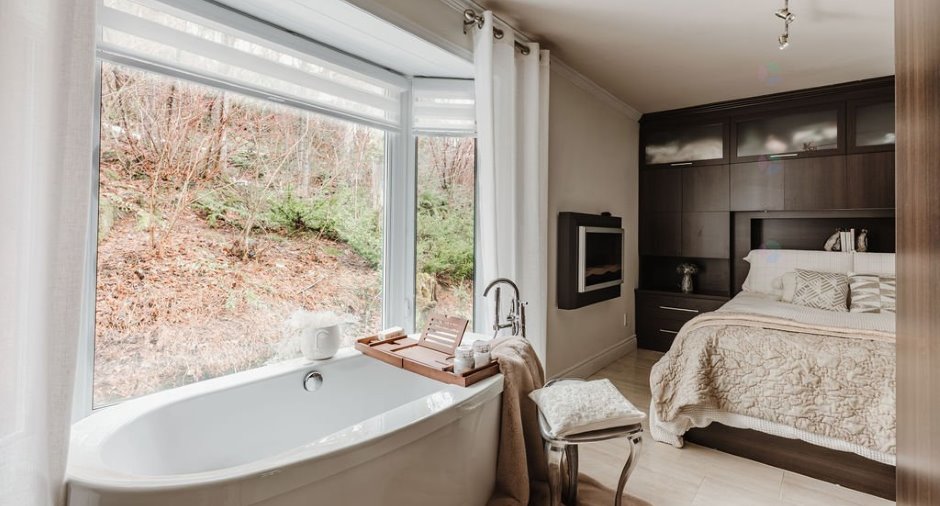 Ensuite bathroom