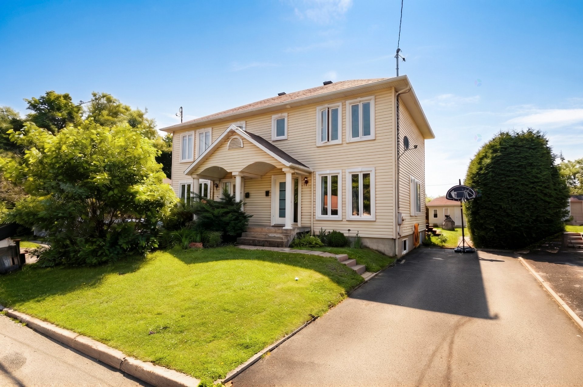6261 Rue Alban-Rossignol — photo 1