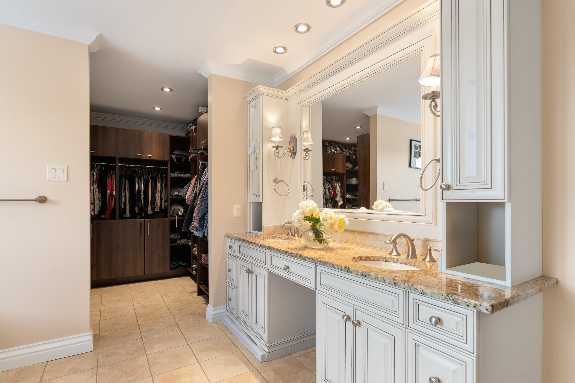 Salle de bains attenante à la CCP