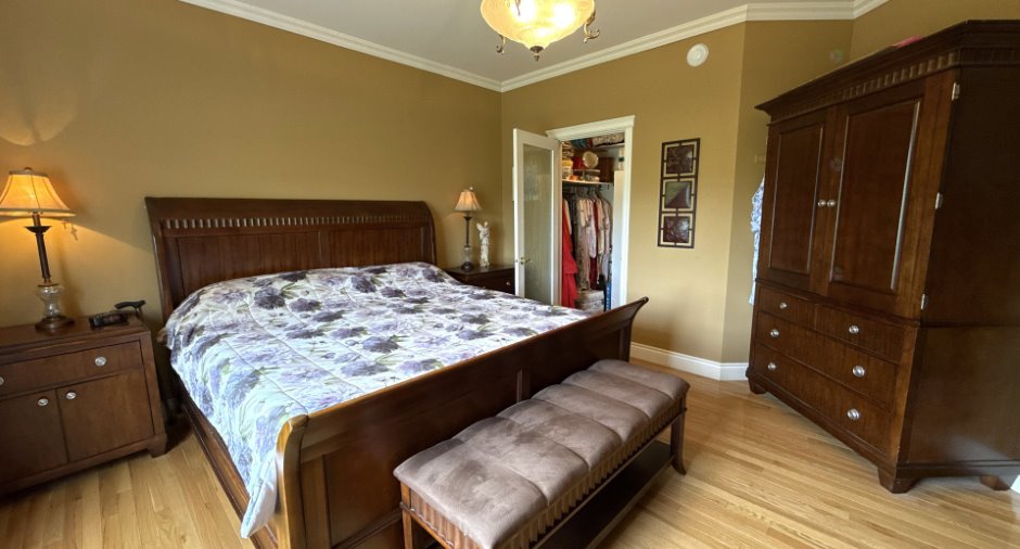 Primary bedroom