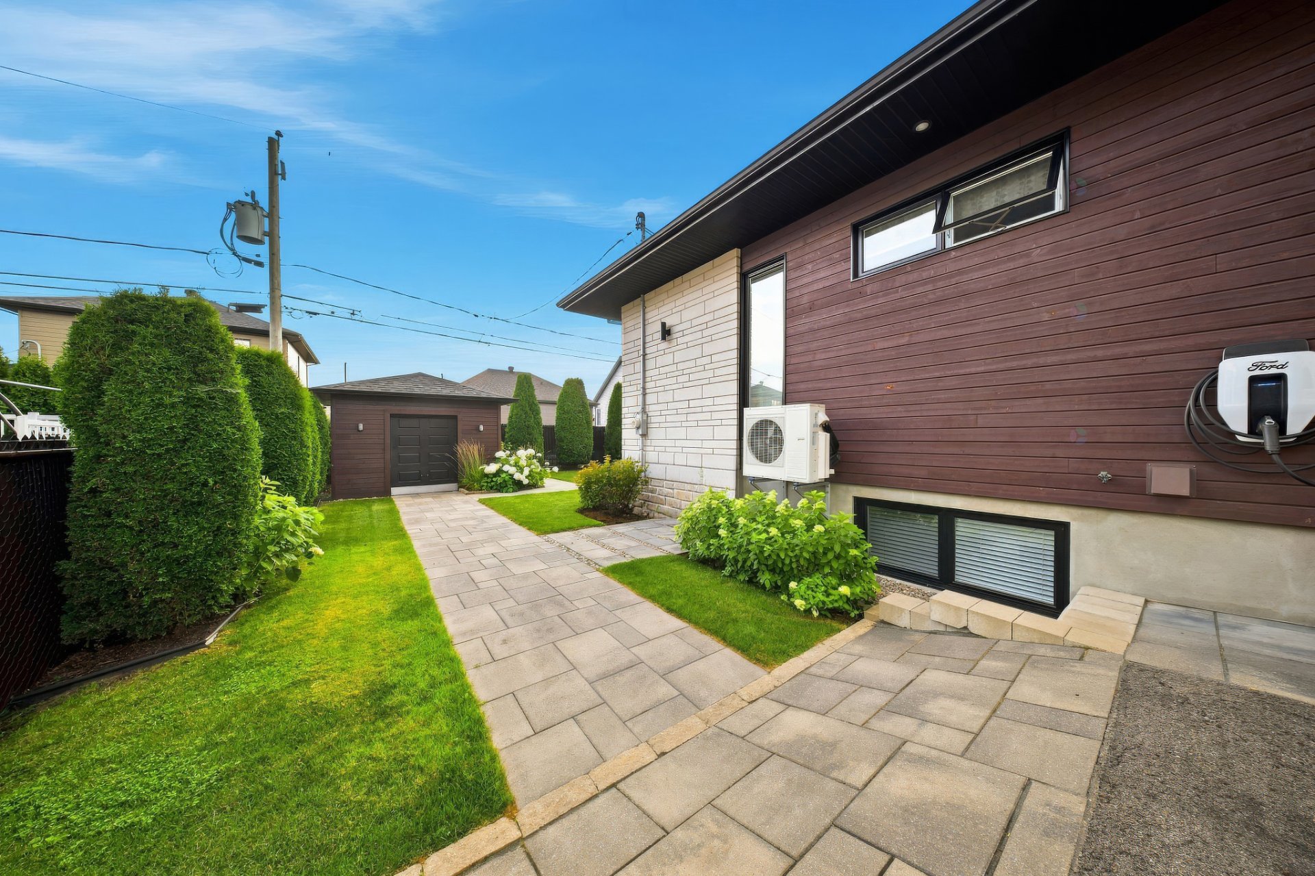906 Rue des Albatros — photo 3