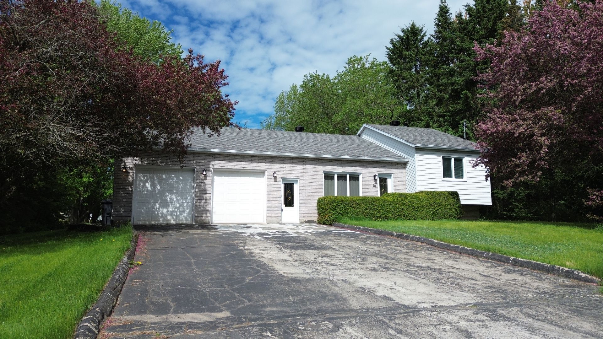 Split-level for sale, Victoriaville