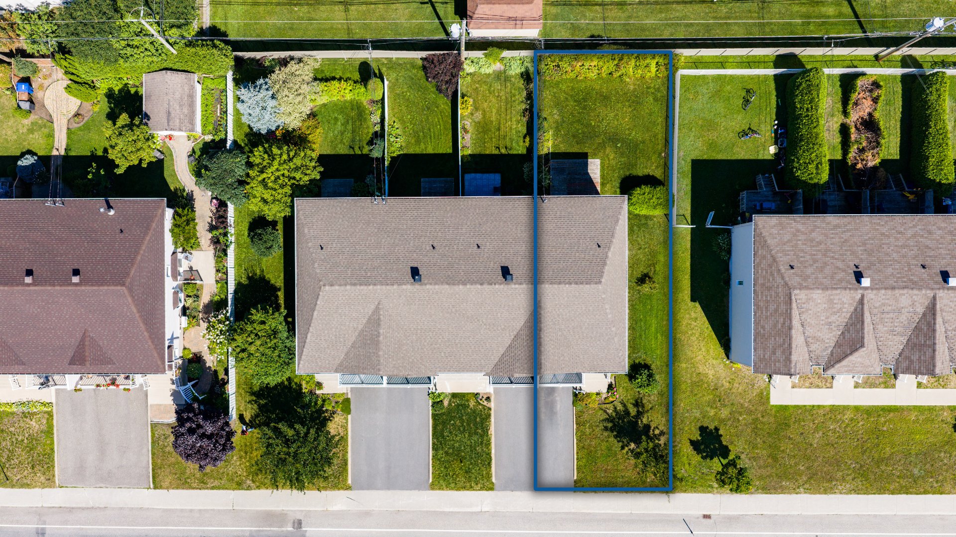 352 Av. Belzile — photo 2