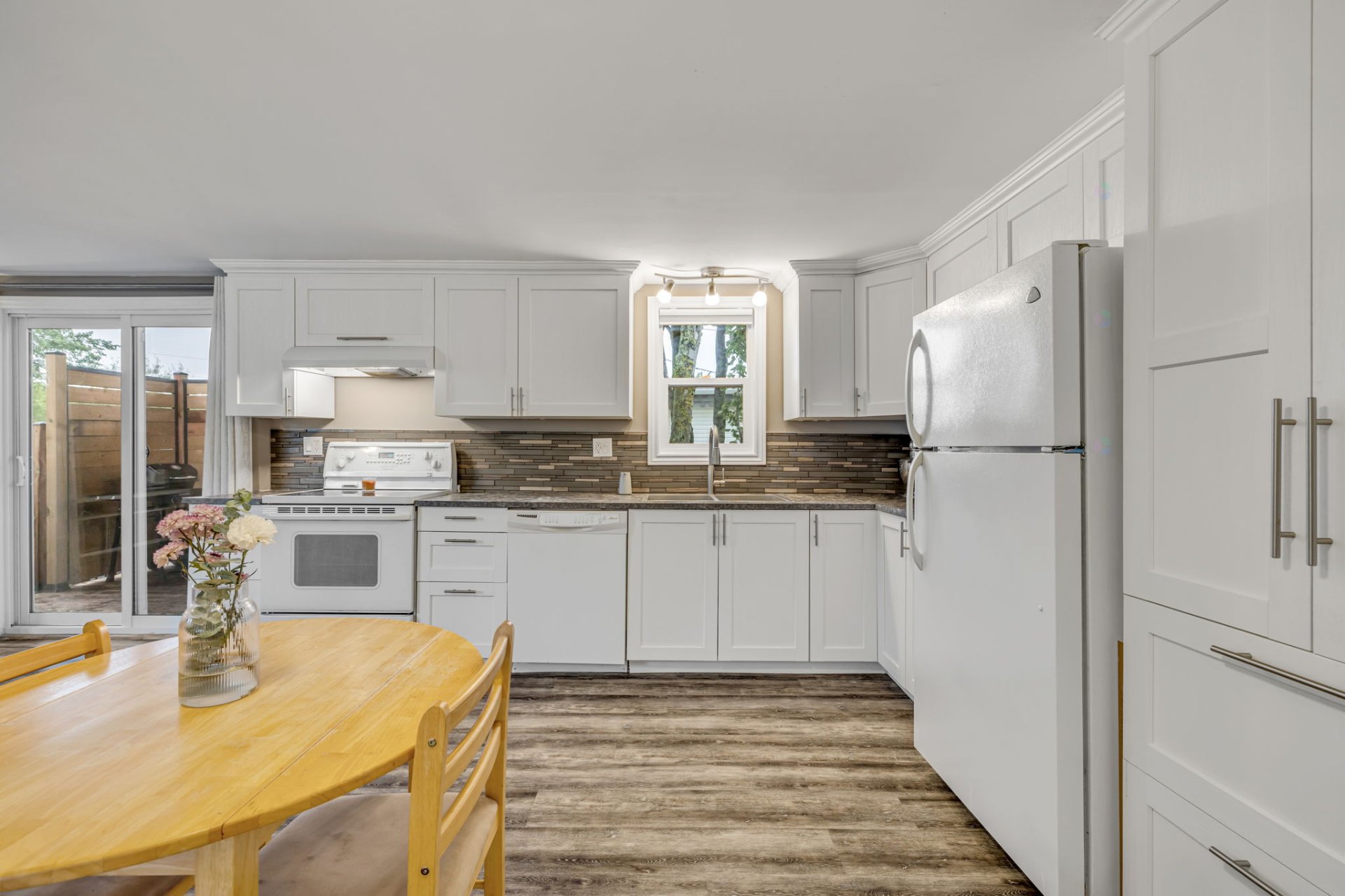 3916 Rue des Fougères — photo 3