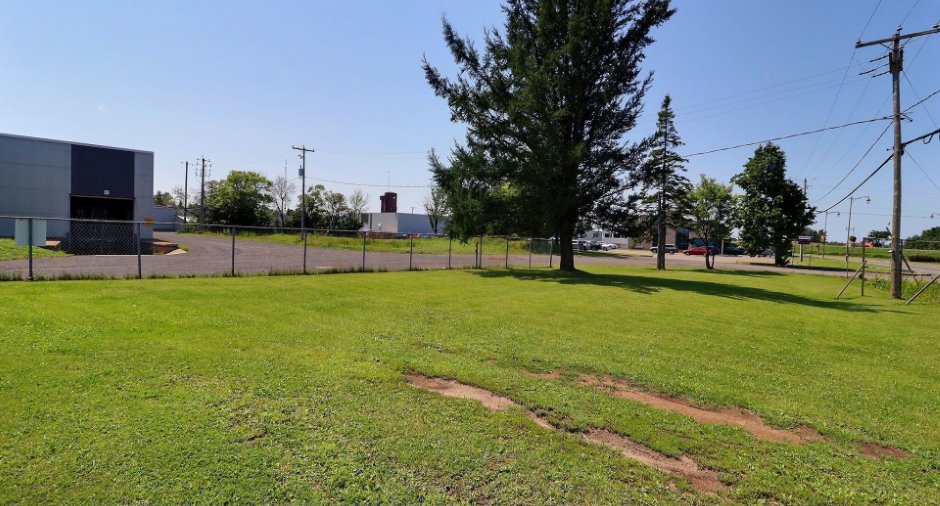 Land/Lot