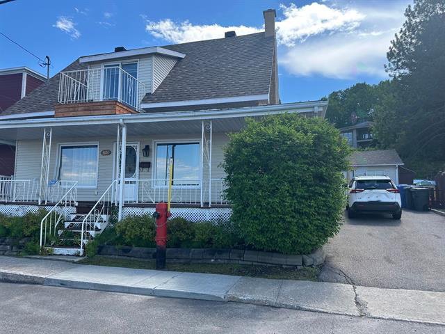 3851 Boul. de la Grande-Baie S. — photo 2