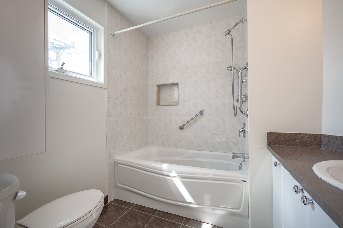 Ensuite bathroom