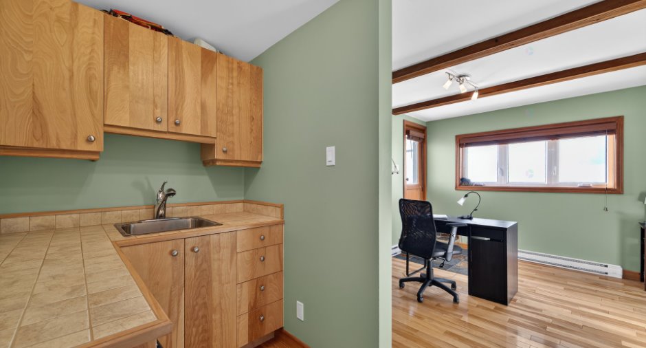 Kitchenette