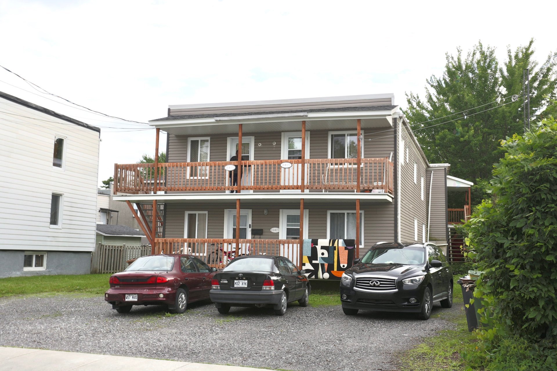 15871-15879 Av. St-Augustin — photo 3