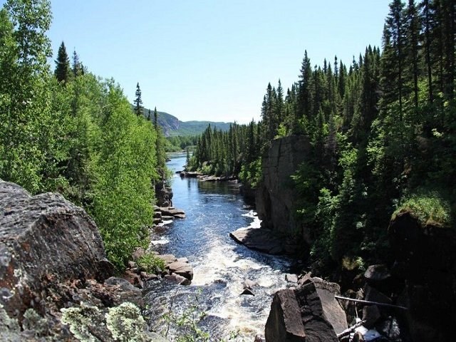 Vue sur l'eau