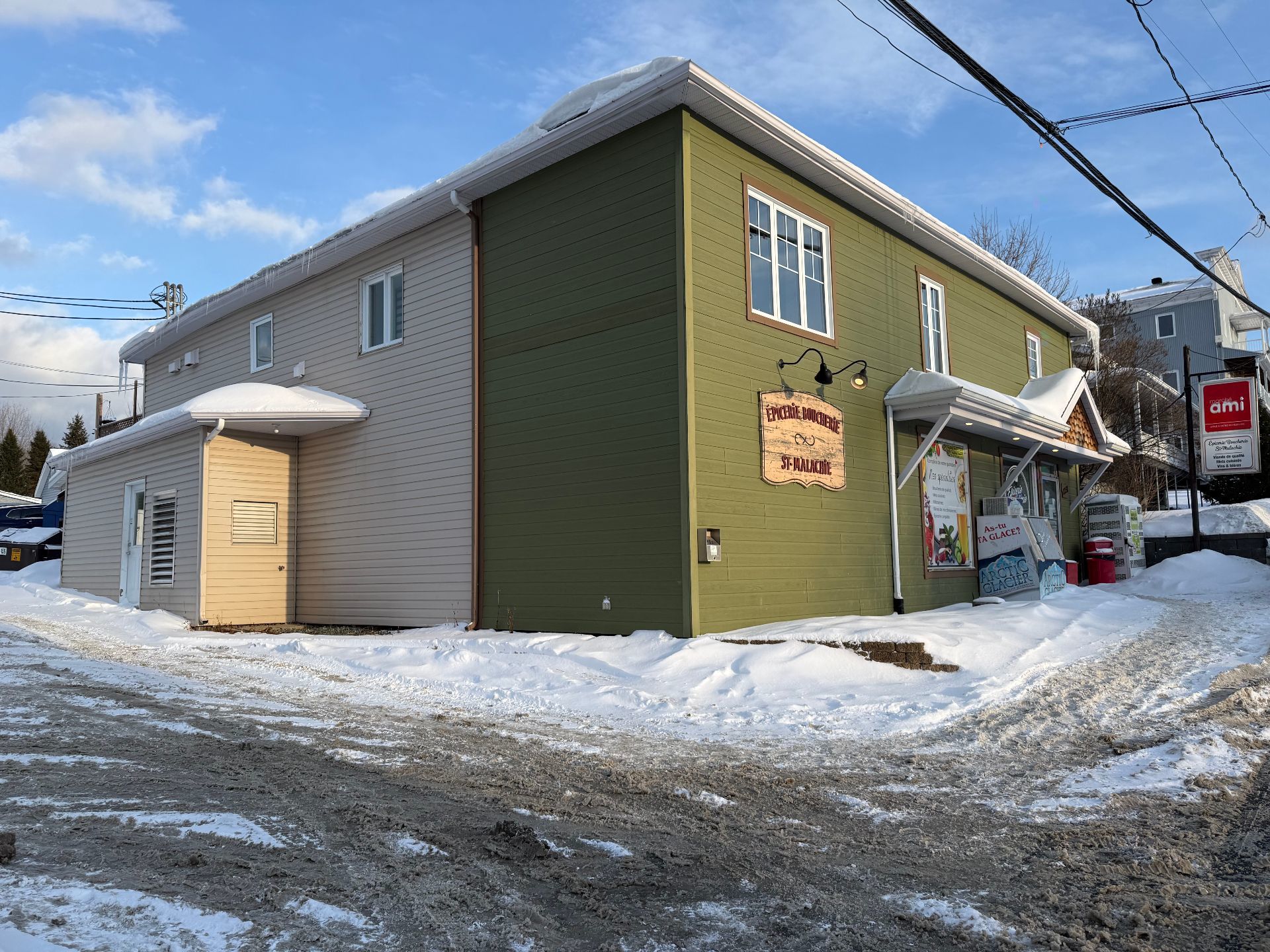 1231 Av. Principale — photo 2