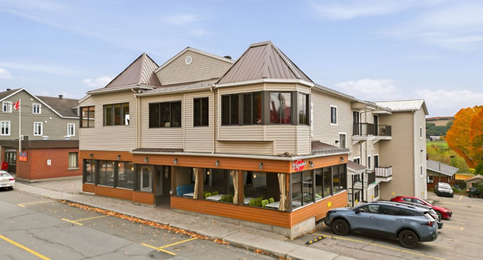 Façade