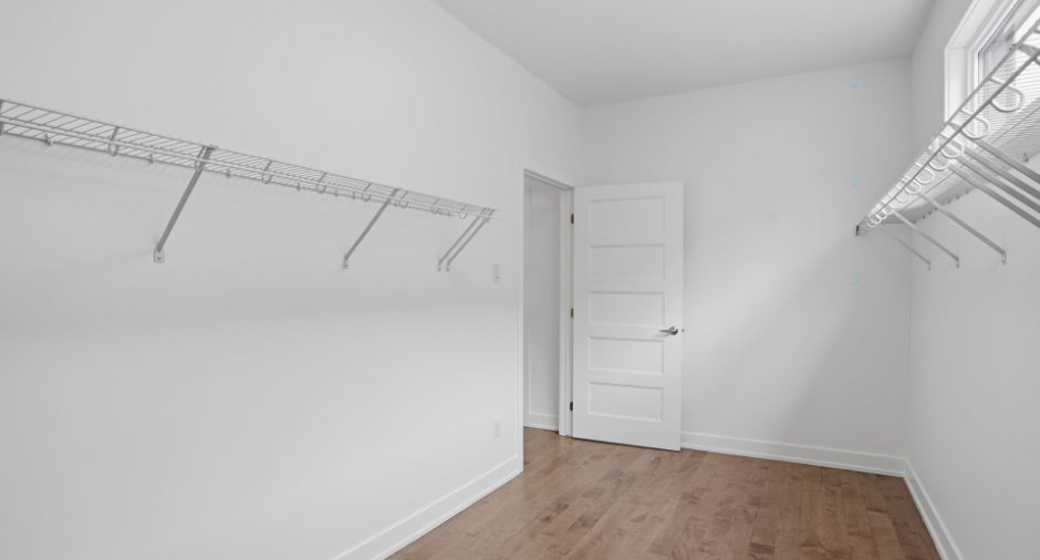 Walk-in closet
